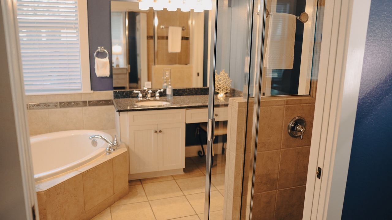 Photo of Bathroom in Village of Sugar Beach