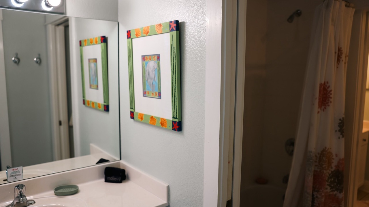 Photo of Bathroom in Village of Sugar Beach
