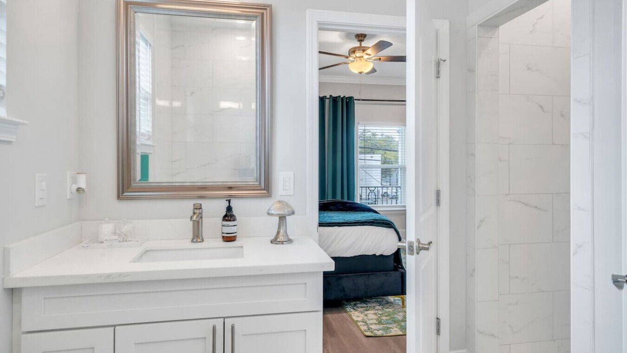 Photo of Bathroom in Tulane - Gravier