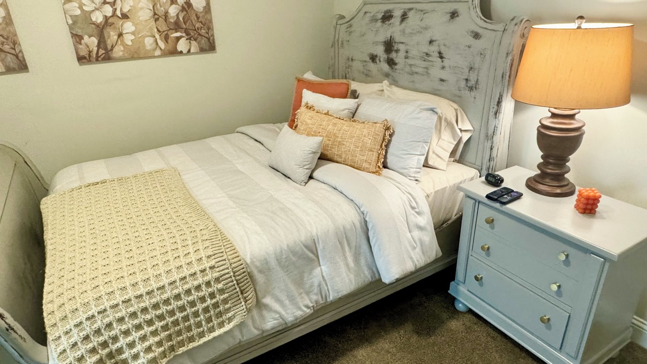 Photo of Bedroom in Shreveport