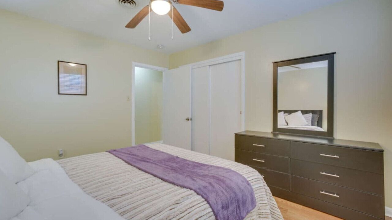 Photo of Bedroom in Metairie