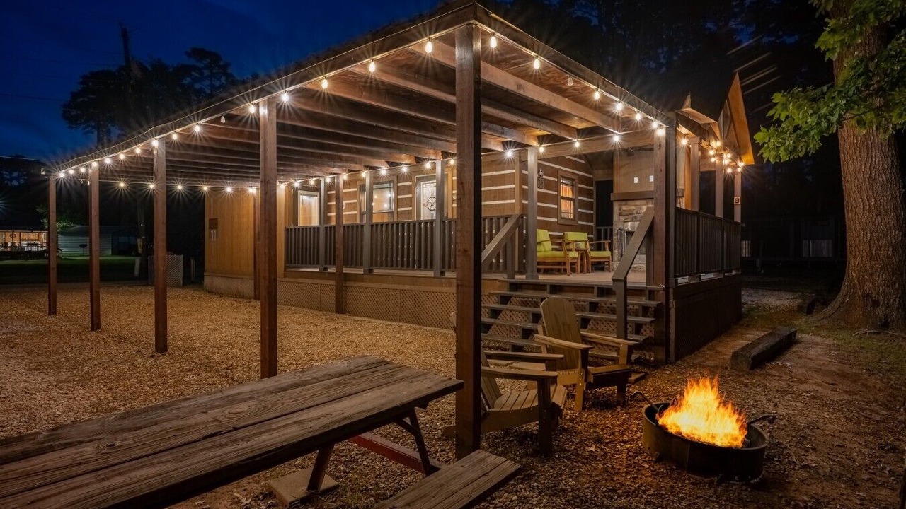 Photo of Outdoor in Hemphill