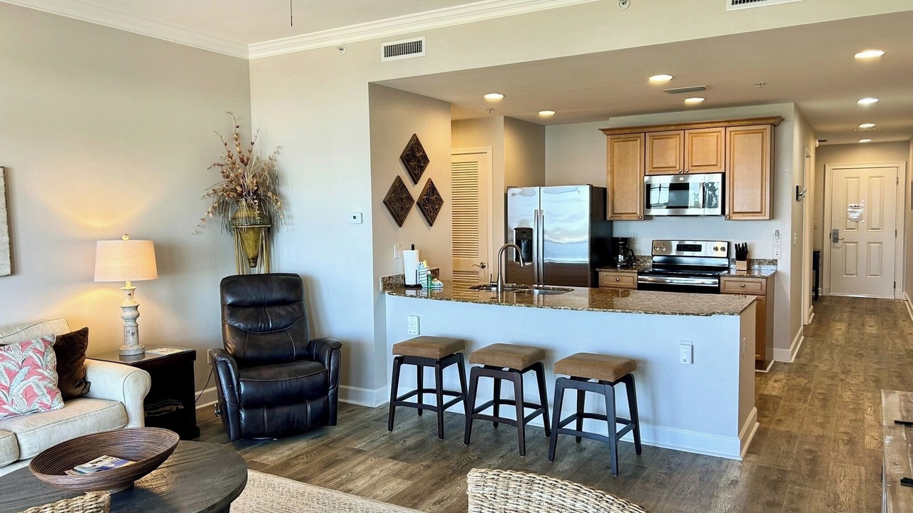 Photo of Livingroom in Upper Grand Lagoon