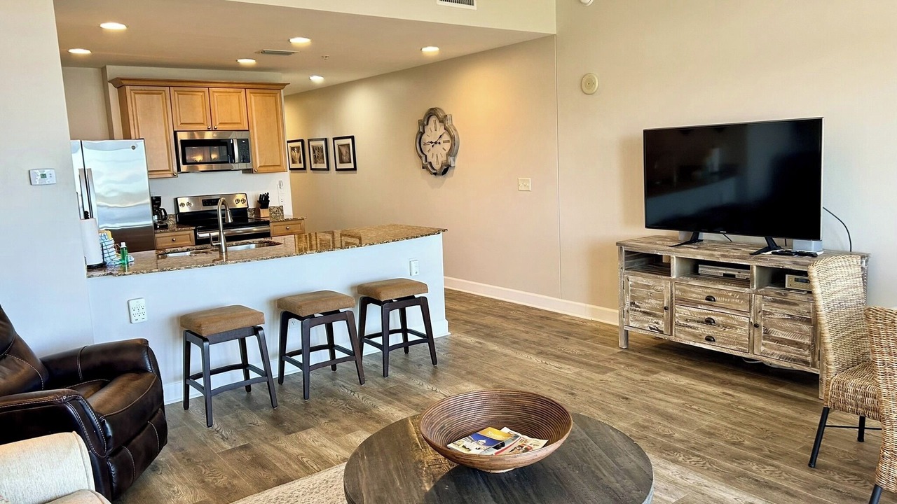 Photo of Livingroom in Upper Grand Lagoon