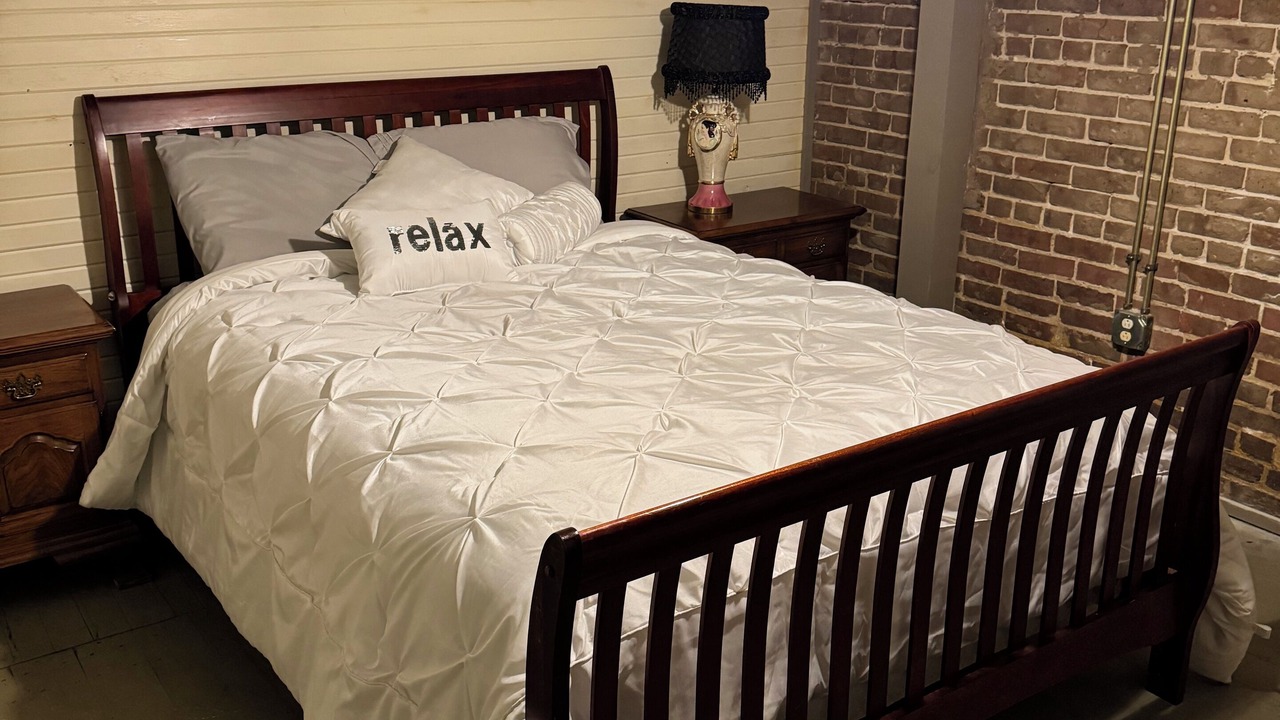 Photo of Bedroom in Mineral Springs