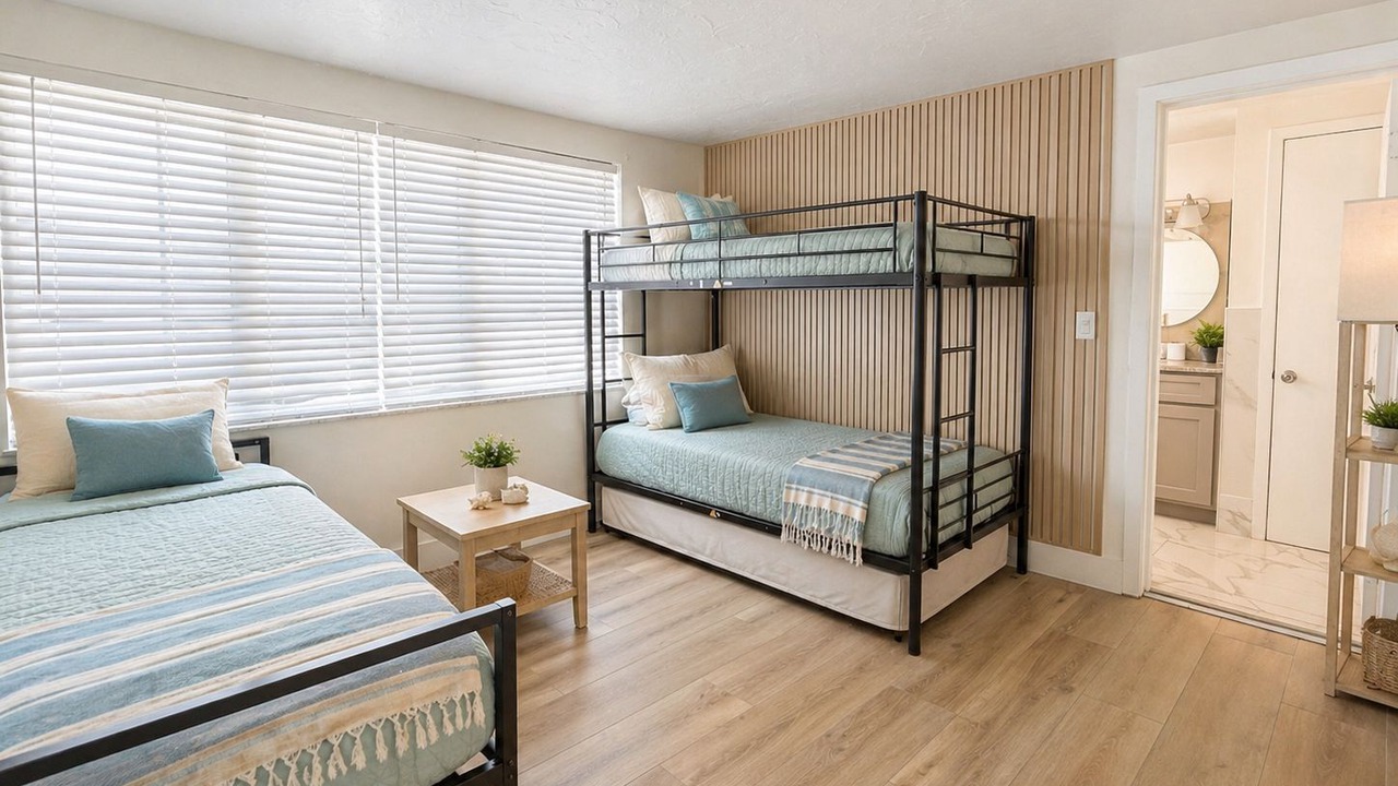 Photo of Bedroom in Holiday Garden Estates