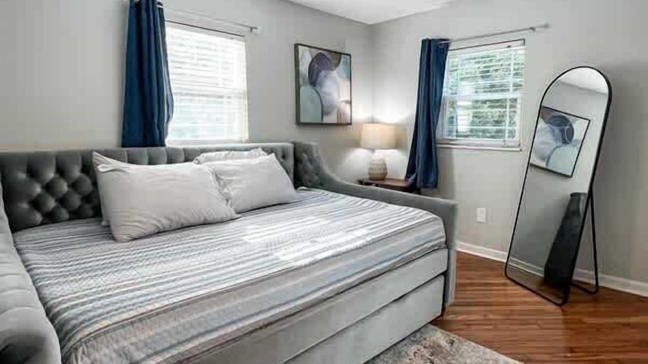 Photo of Bedroom in Apalachicola