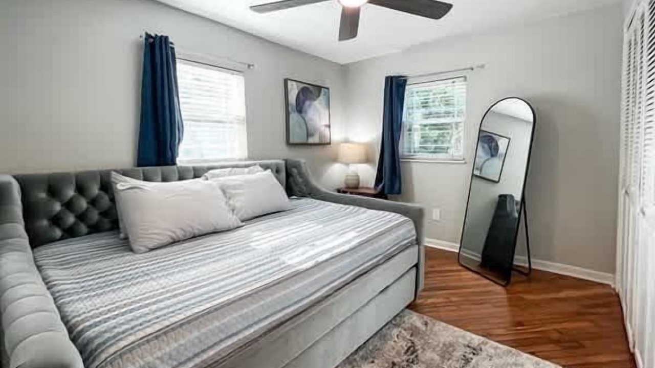 Photo of Bedroom in Apalachicola