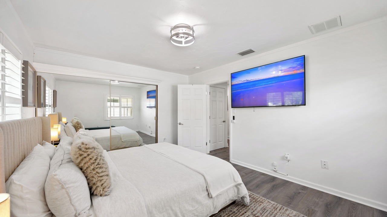 Photo of Bedroom in South Poinsettia