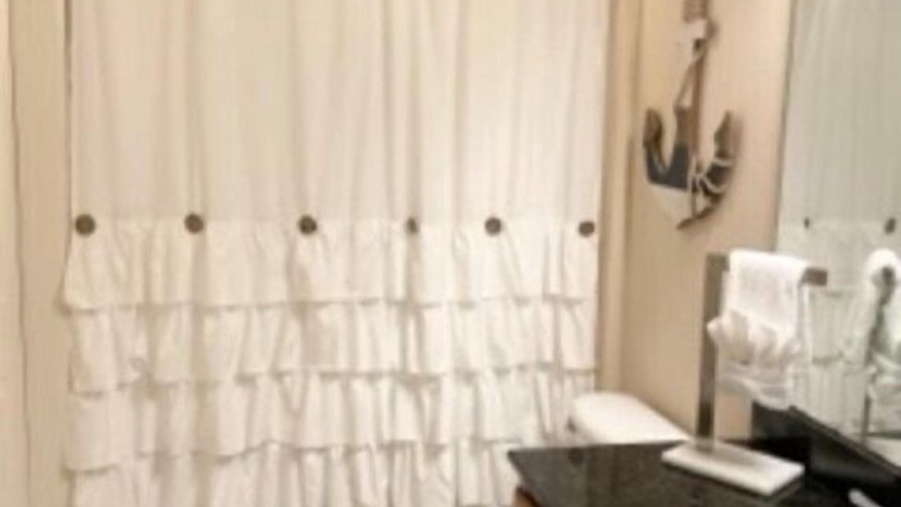 Photo of Bathroom in Gulfport