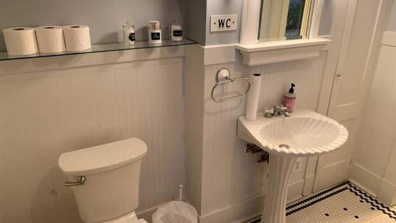 Photo of Bathroom in Southeast Pensacola