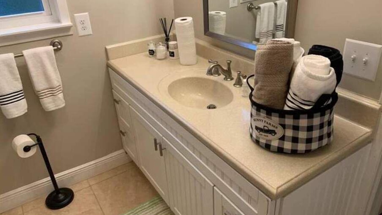 Photo of Bathroom in Southeast Pensacola