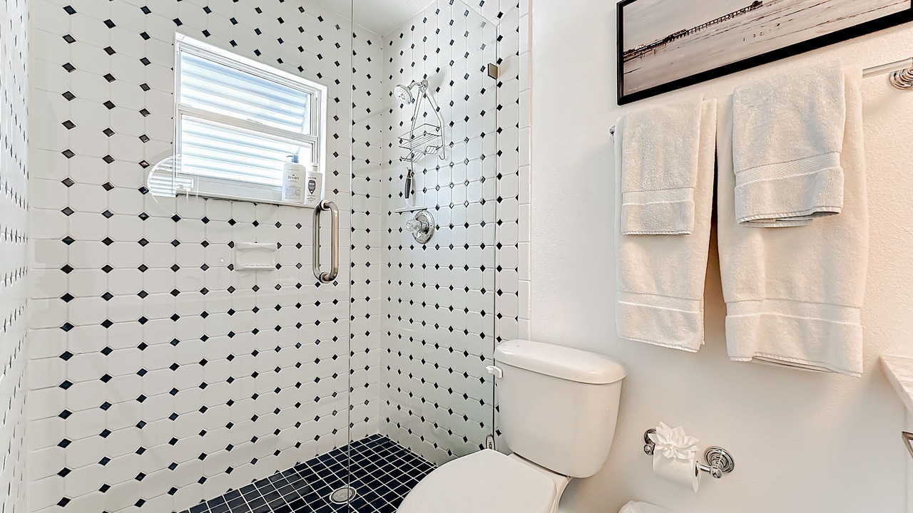 Photo of Bathroom in Cocoa Isles