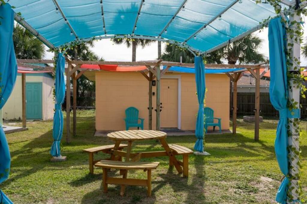 Photo of Outdoor in Bahama Beach