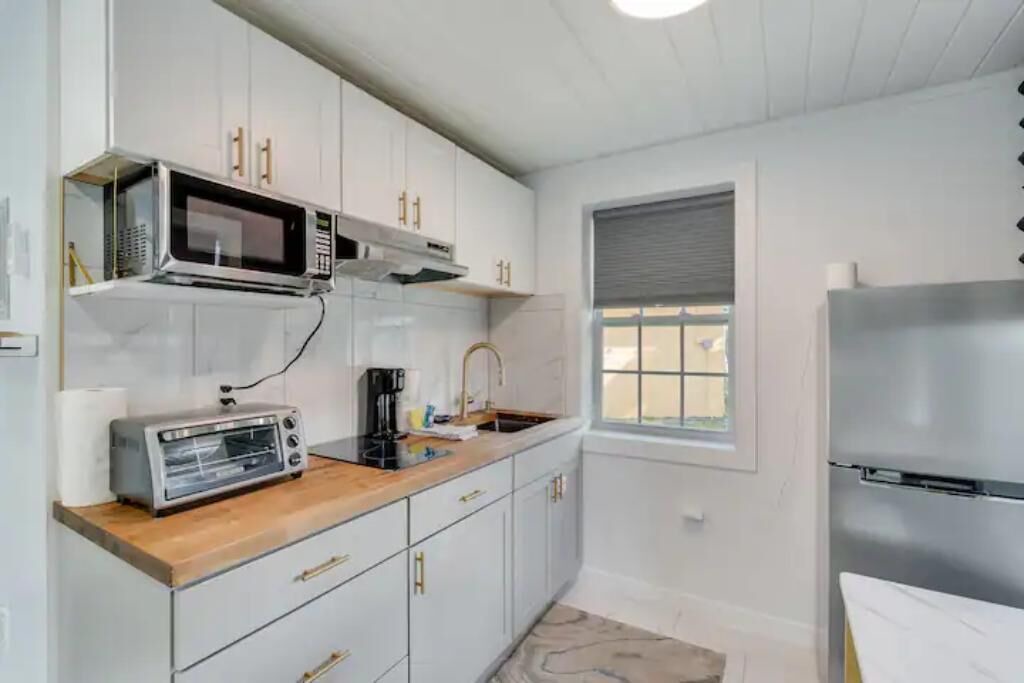 Photo of Kitchen in Bahama Beach
