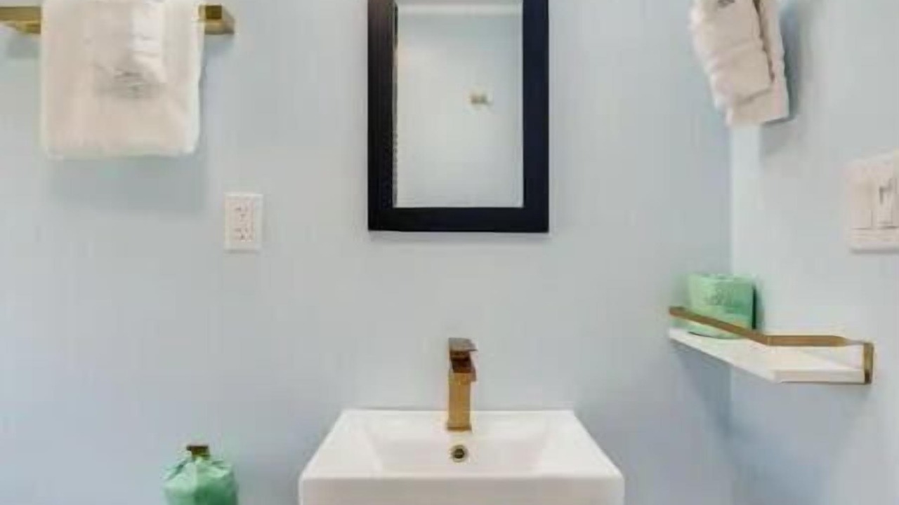 Photo of Bathroom in Bahama Beach