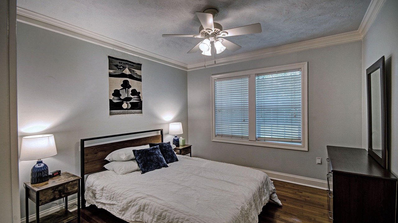 Photo of Bedroom in Tougaloo