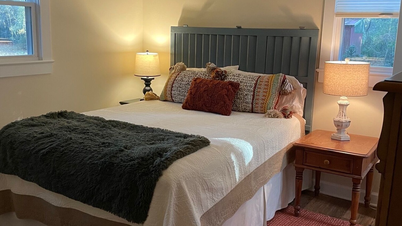 Photo of Bedroom in Loxley