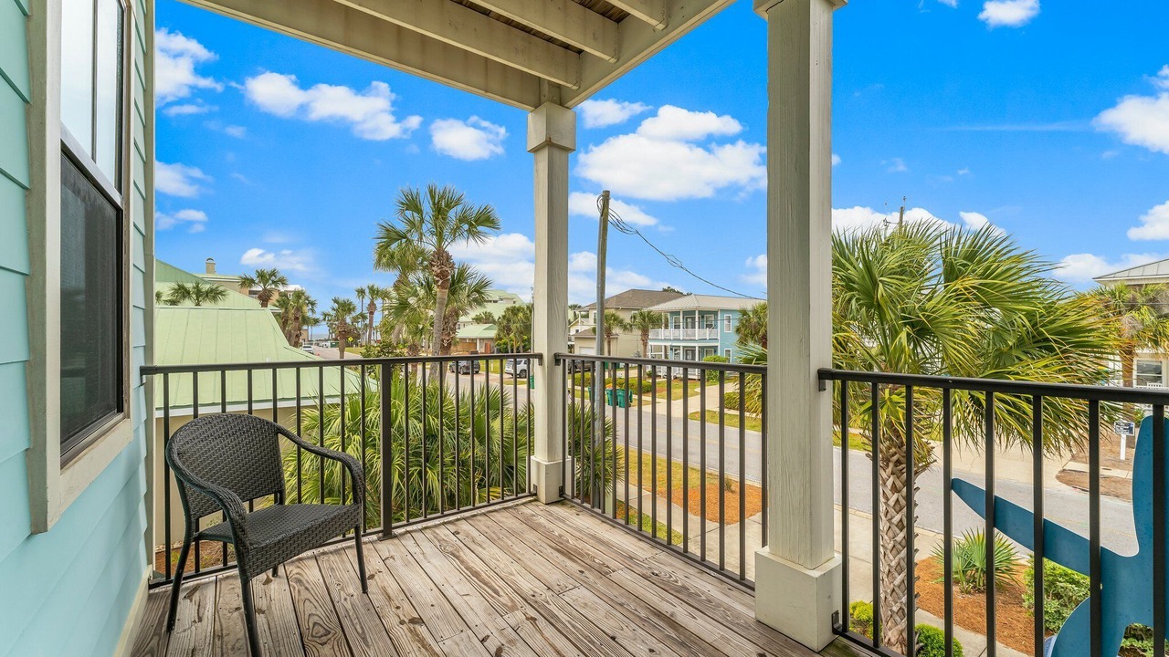 Photo of Patio Balcony in Crystal Beach