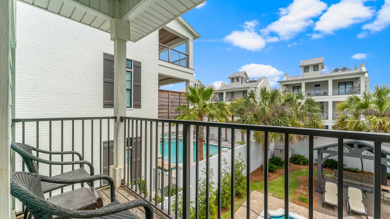 Photo of Patio Balcony in Crystal Beach