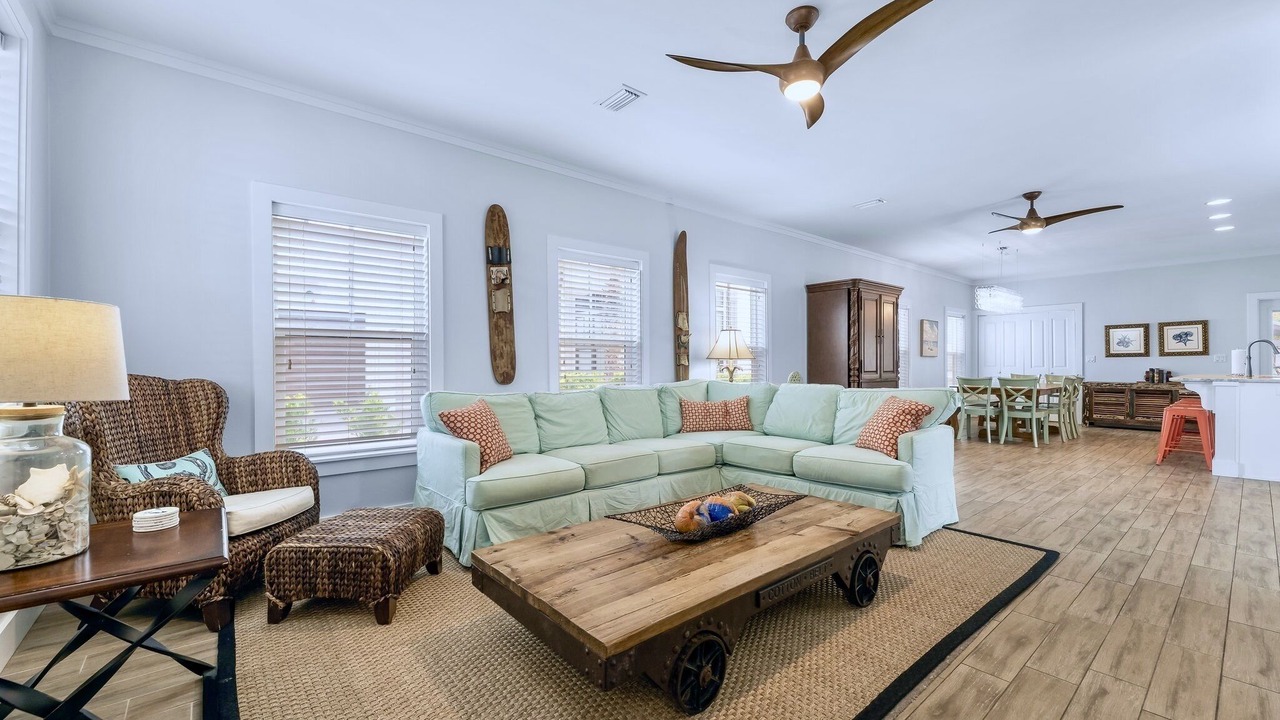Photo of Bedroom in Crystal Beach
