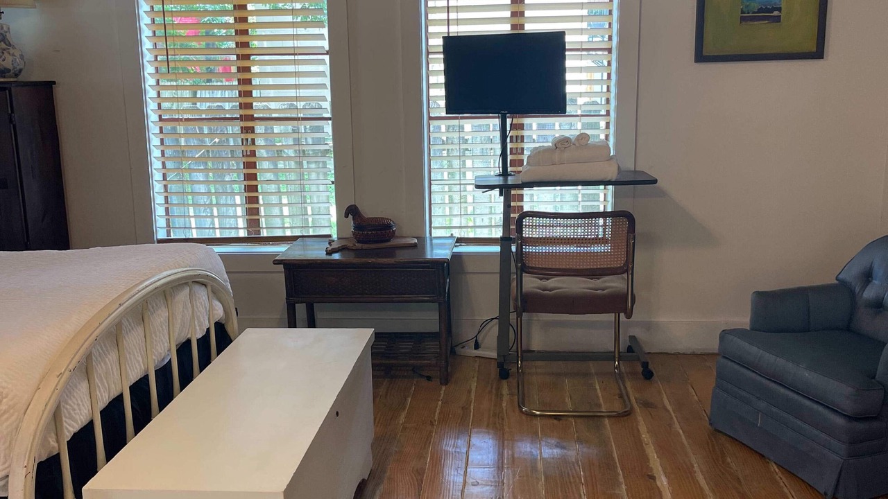 Photo of Bedroom in Freetown - Port Rico