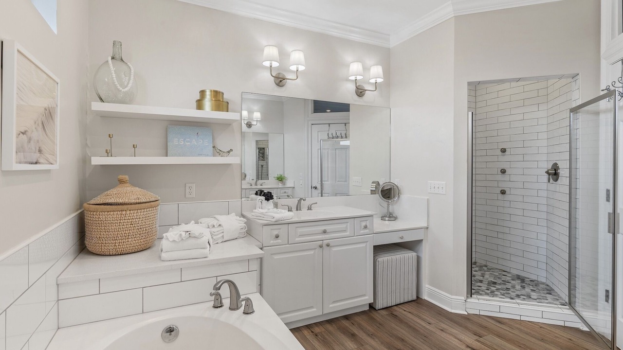 Photo of Bathroom in Laguna Beach Estates