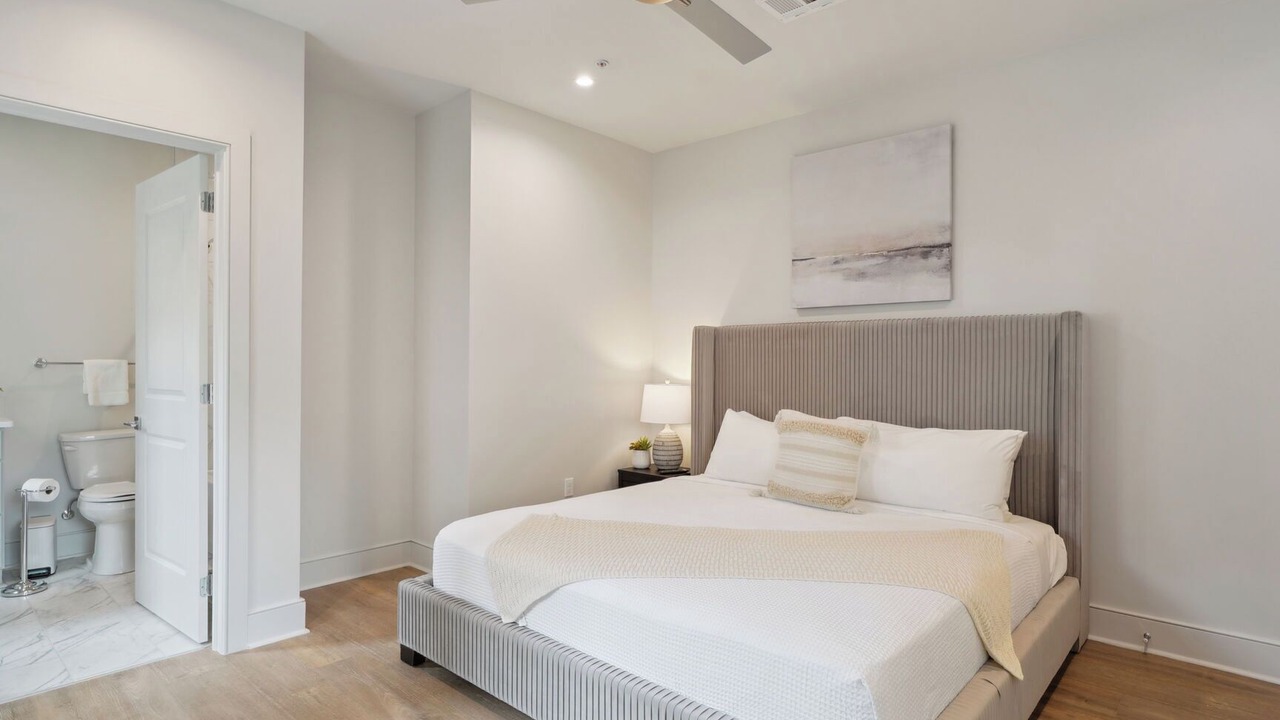 Photo of Bedroom in Central Business District