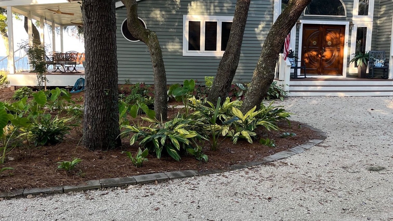 Photo of Others in Magnolia Bluffs