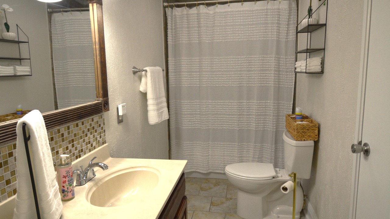 Photo of Bathroom in Tupelo