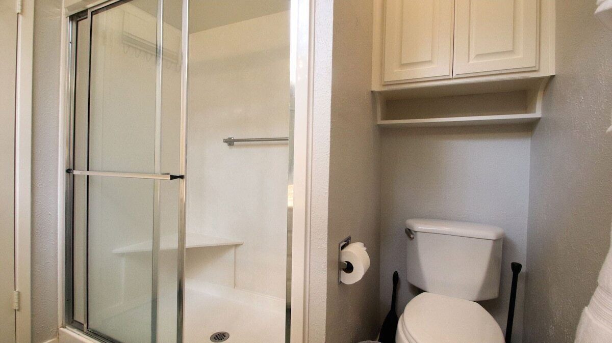 Photo of Bathroom in Holly Lake Ranch