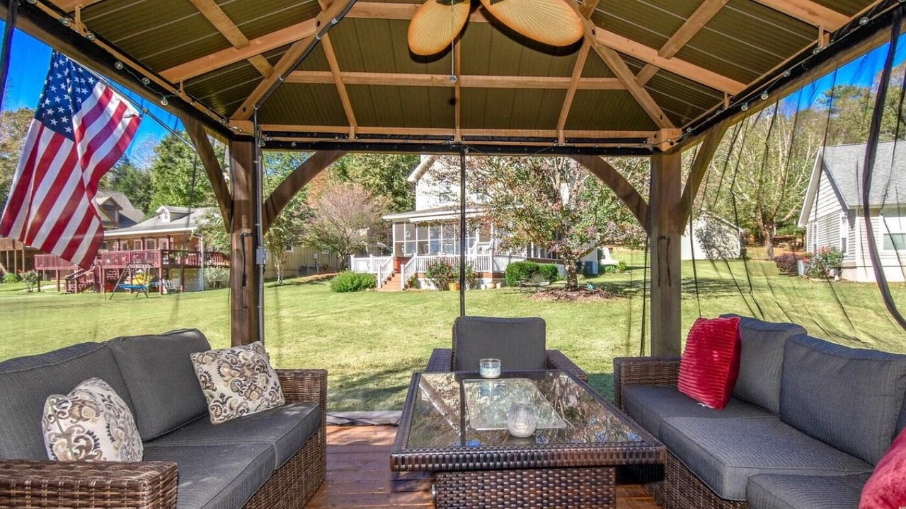 Photo of Patio Balcony in Dadeville