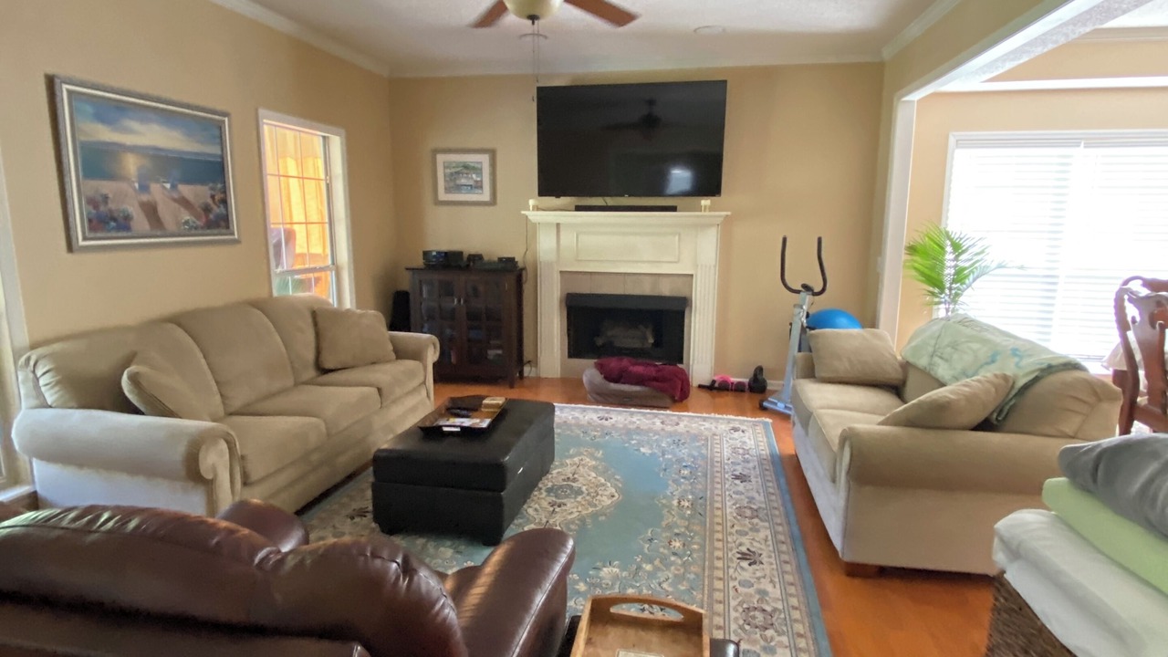 Photo of Livingroom in Dadeville