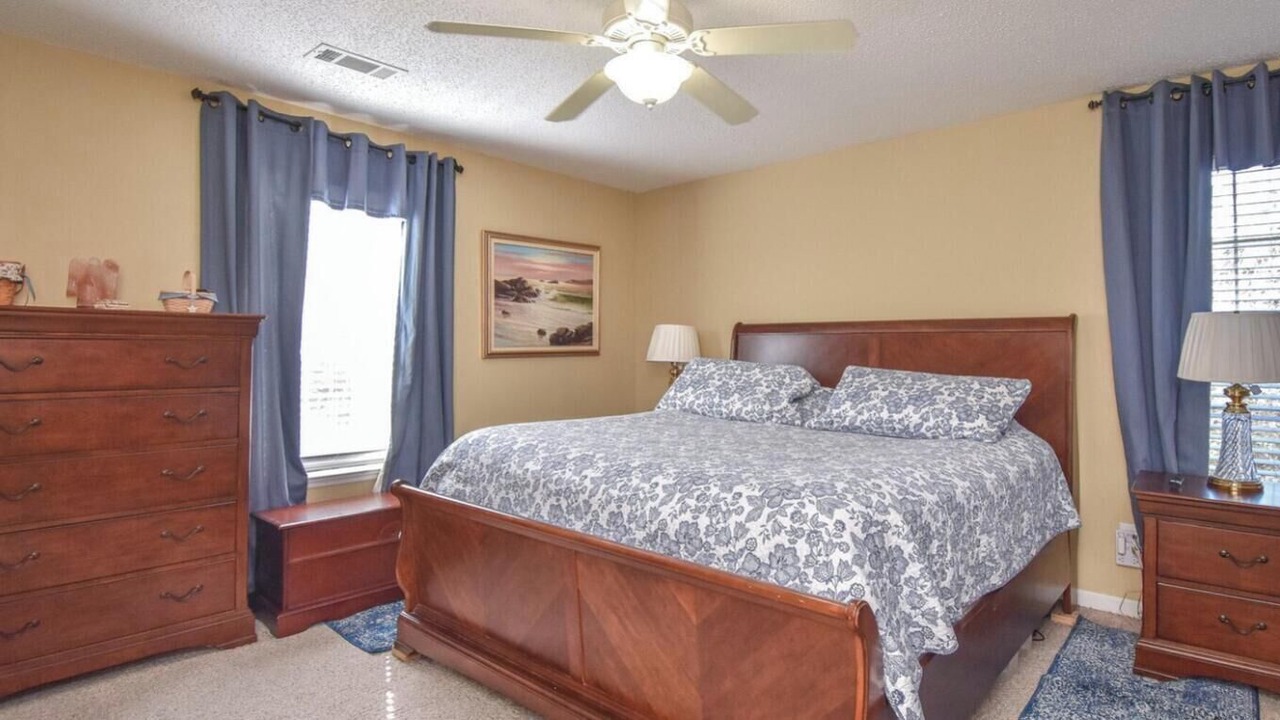 Photo of Bedroom in Dadeville