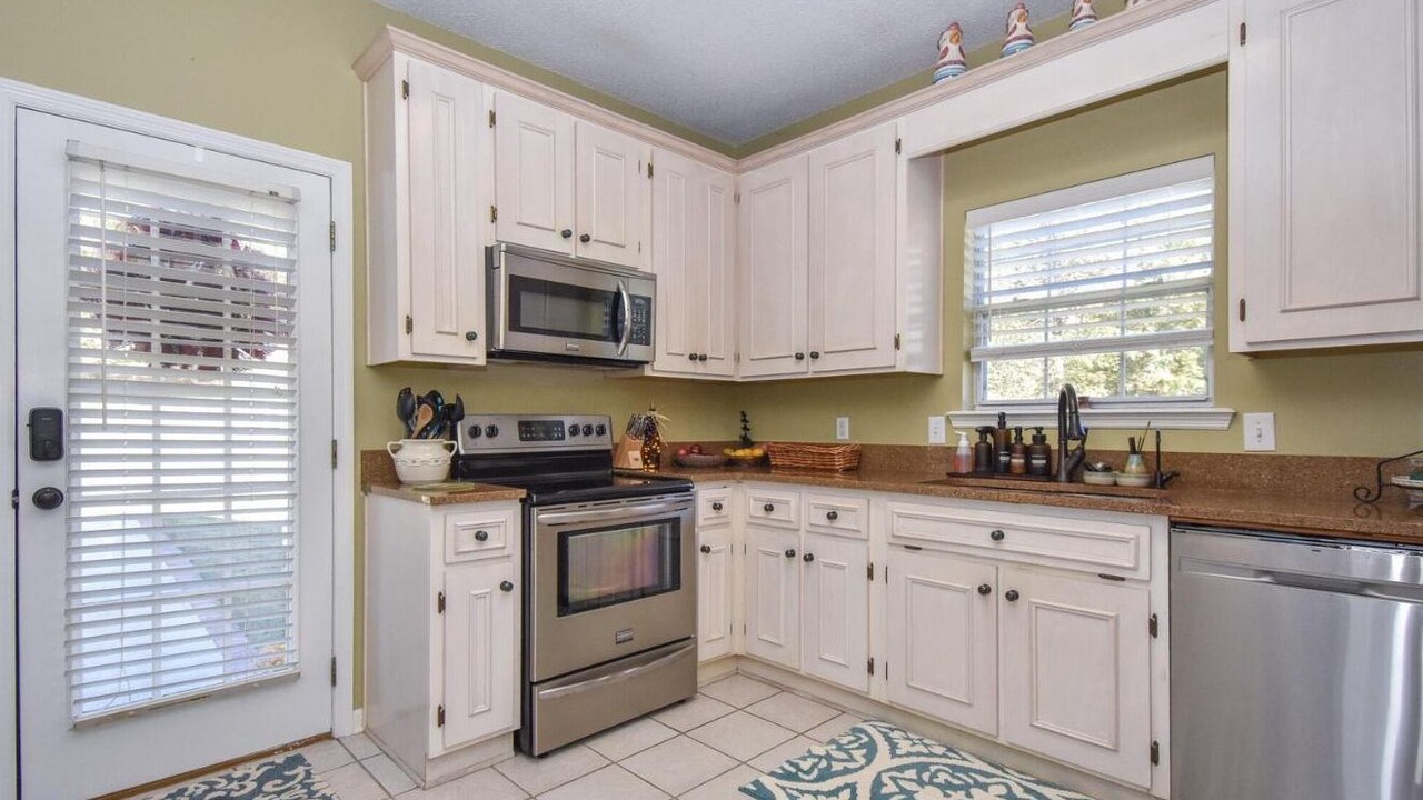 Photo of Kitchen in Dadeville