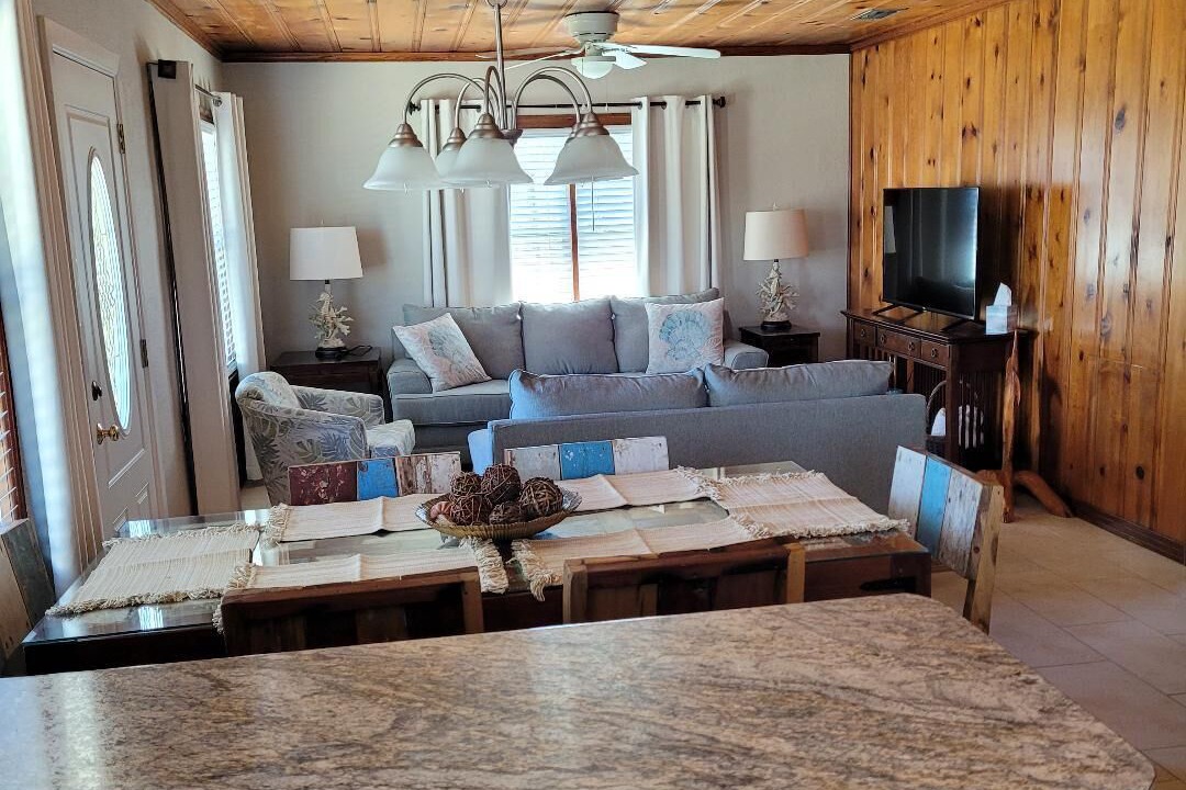 Photo of Livingroom in Kiska Beach