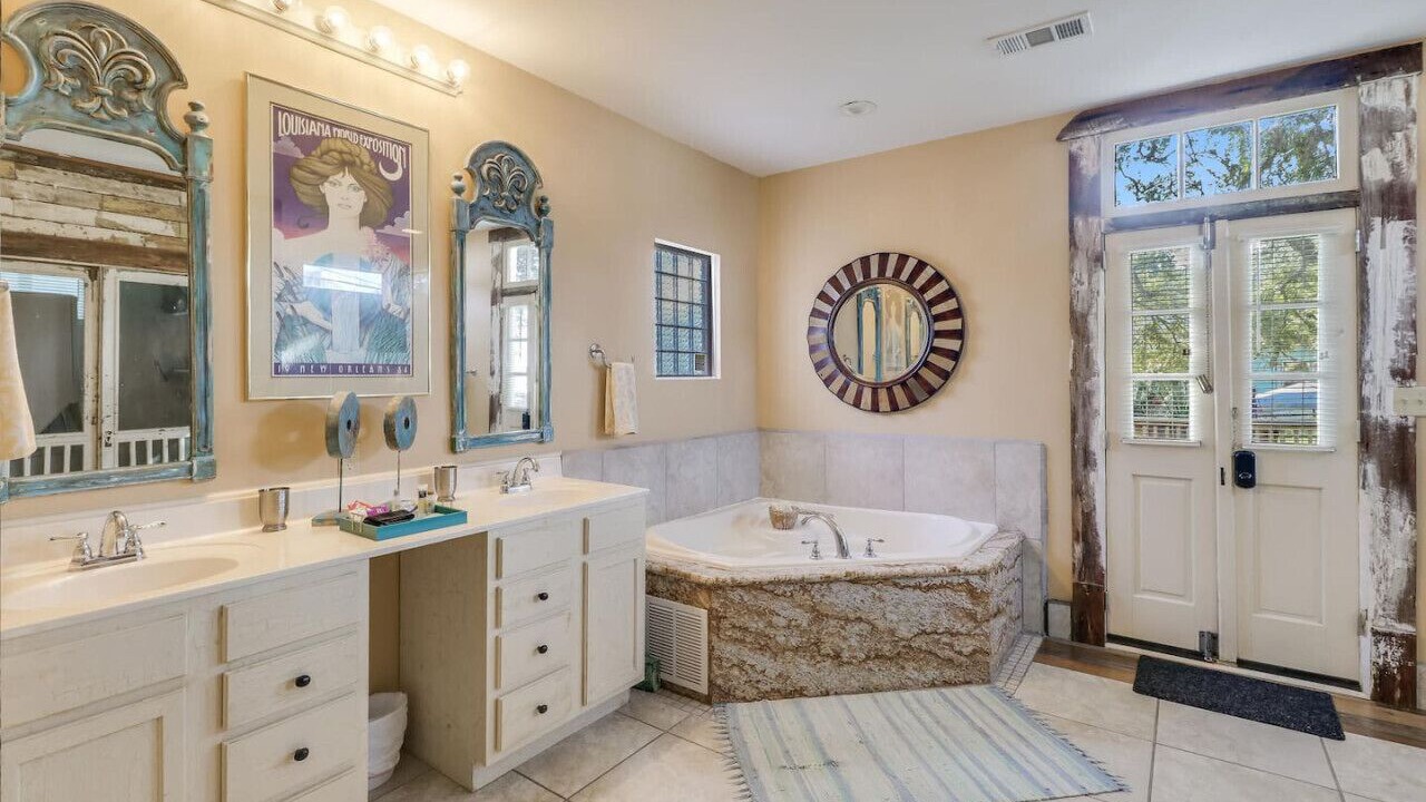 Photo of Bathroom in Biloxi