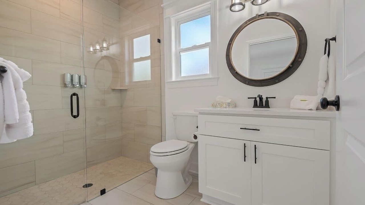 Photo of Bathroom in Carrabelle