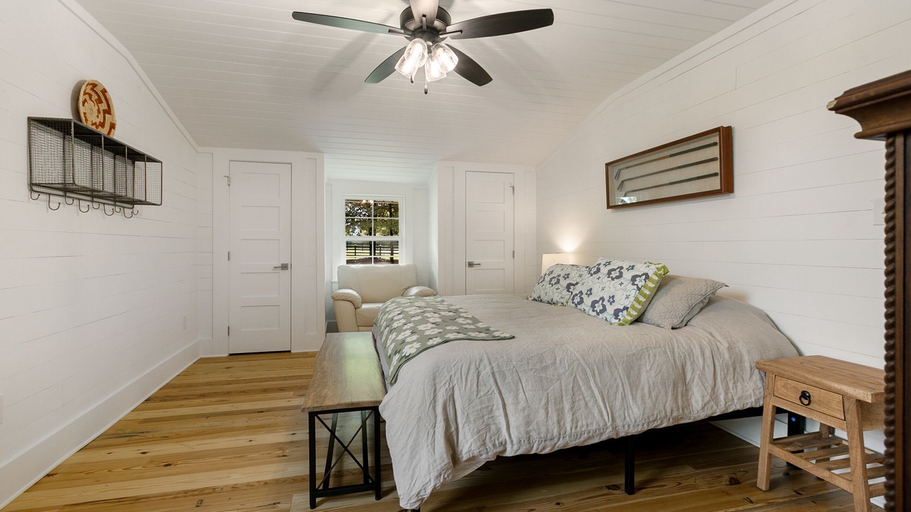 Photo of Bedroom in Covington