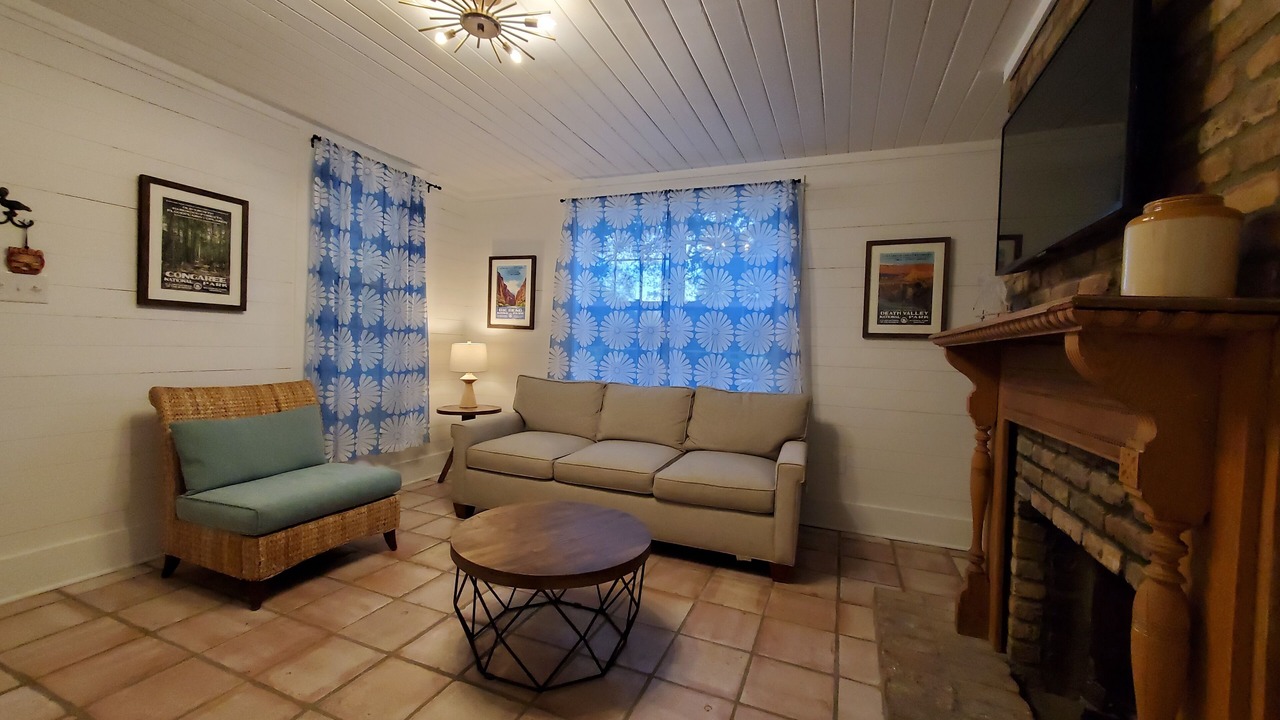 Photo of Livingroom in Covington