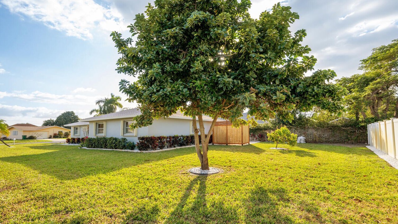 Photo of Outdoor in Willoughby Acres