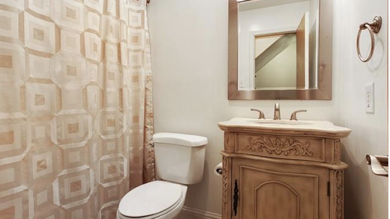 Photo of Bathroom in New Orleans East Area