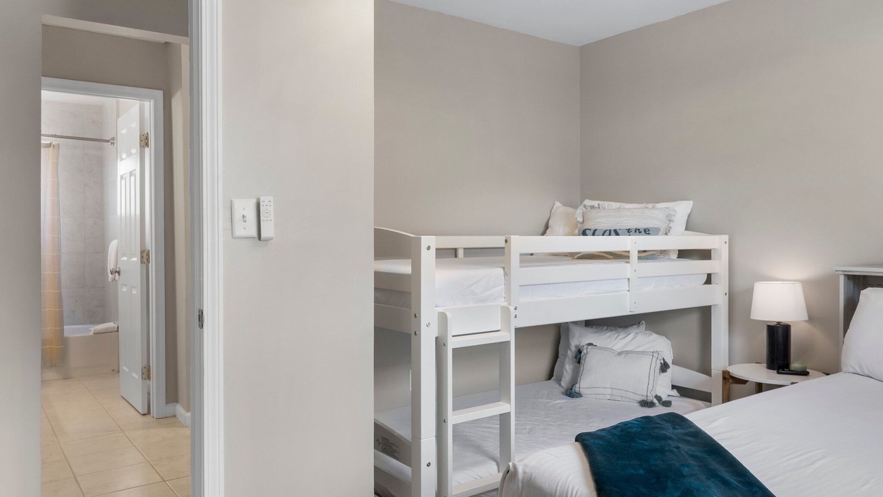 Photo of Bedroom in Kiska Beach