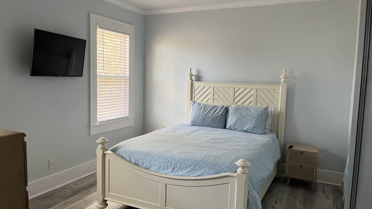 Photo of Bedroom in Pensacola