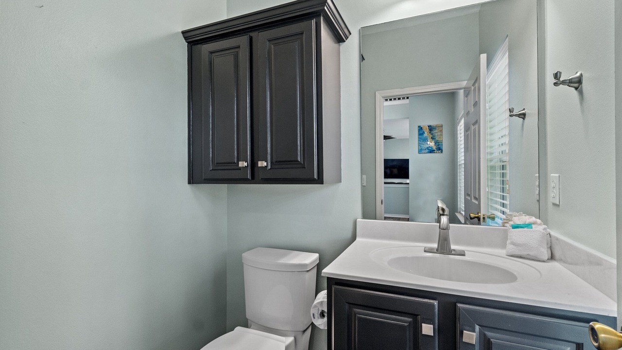 Photo of Bathroom in Avalon Beach Estates