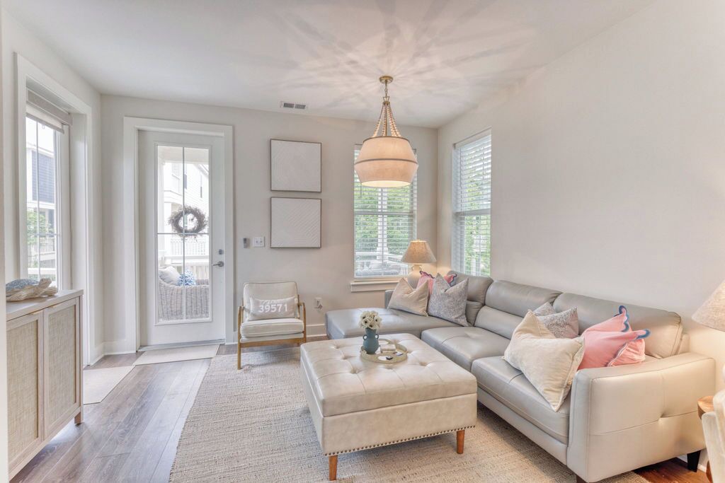 Photo of Livingroom in Pass Christian