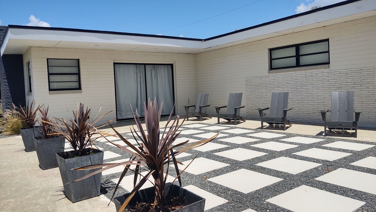 Photo of Patio Balcony in Ormond-by-the-Sea