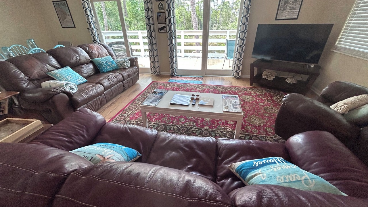 Photo of Livingroom in Alligator Point