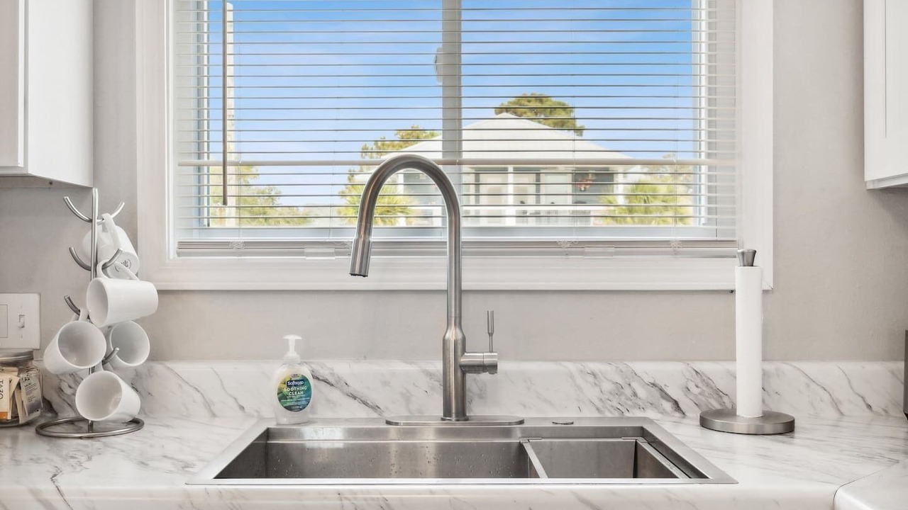 Photo of Kitchen in Biltmore Beach