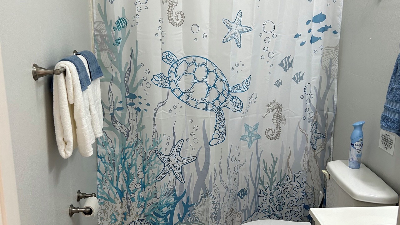Photo of Bathroom in Shoreline Park